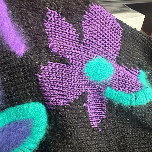 Vintage Black & Purple Floral Grannycore Chunky Knit Sweater Sz Medium - Picture 7 of 9